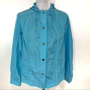 Zenergy by Chico’s light hooded shell jacket